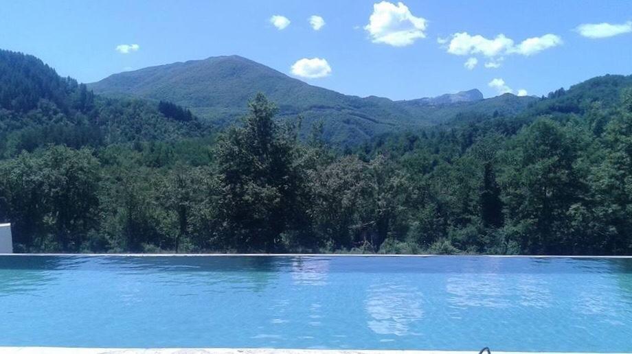 Вилла Il Mulin Vecchio Camporgiano Экстерьер фото